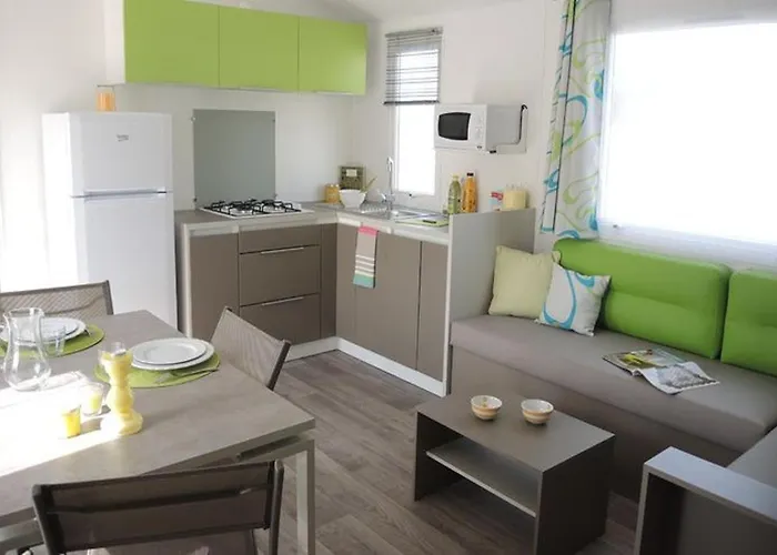 Le Both D'orouet 생장드몽