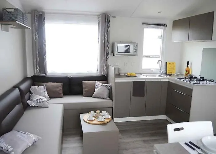 Le Both D'orouet 3* 생장드몽